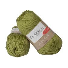 Fiddlesticks superb 8 ply leaf green